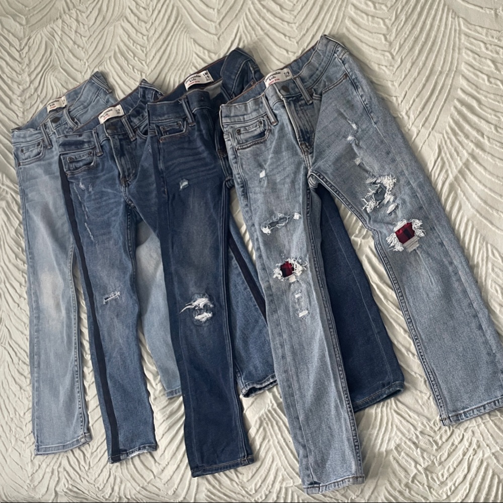 Abercrombie Kids Blue and Gray Jeans Set